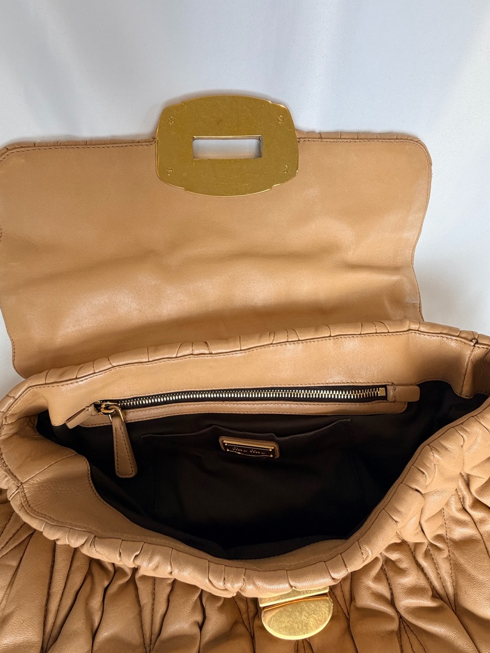 Miu Miu Matelasse Nappa Lamb Leather Bag Nude Tan Top-Handle + Crossbody + COA - Picture 11 of 16